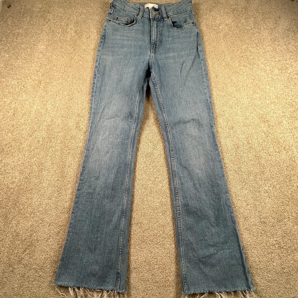 H&M Slim Fit Bootcut Jeans Womens 4 Blue Whiskering Denim Light Wash Frayed Hem